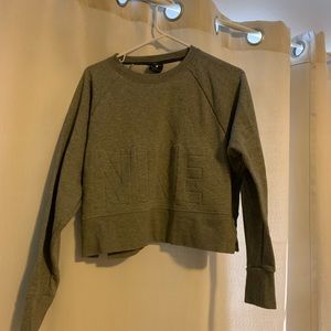 cropped nike sweatshirt